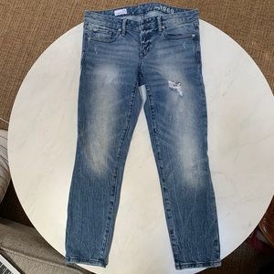 Gap size 27S jeans